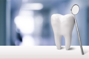 歯と治療器具